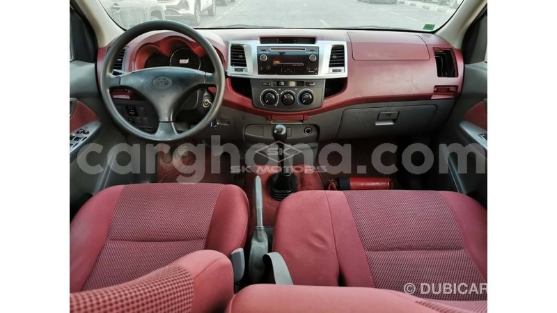 Big with watermark toyota hilux ashanti import dubai 42571