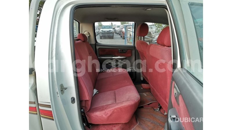 Big with watermark toyota hilux ashanti import dubai 42571