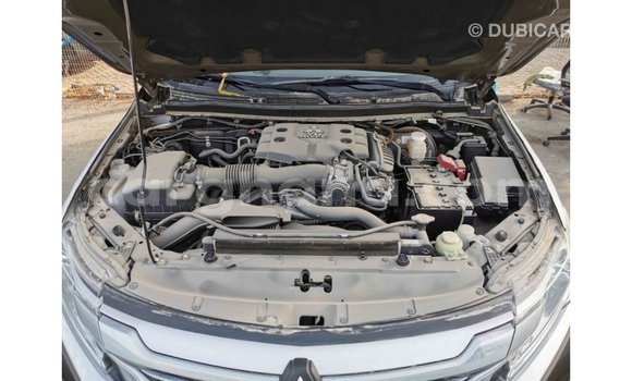 Sayi Imported Mitsubishi Montero Brown Mota in Import - Dubai a Ashanti Sayi Imported Mitsubishi Montero Brown Mota in Import - Dubai a Ashanti