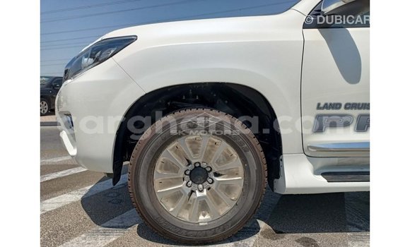 Sayi Imported Toyota Prado White Mota in Import - Dubai a Ashanti Sayi Imported Toyota Prado White Mota in Import - Dubai a Ashanti