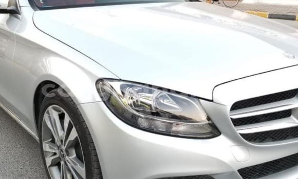 Sayi Na hannu Mercedes‒Benz C–Class Azurfa Mota in Accra a Greater Accra Sayi Na hannu Mercedes‒Benz C–Class Azurfa Mota in Accra a Greater Accra