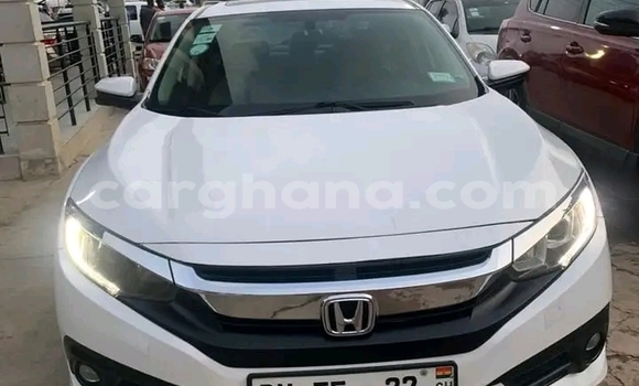 Sayi Na hannu Honda Civic White Mota in Accra a Greater Accra Sayi Na hannu Honda Civic White Mota in Accra a Greater Accra