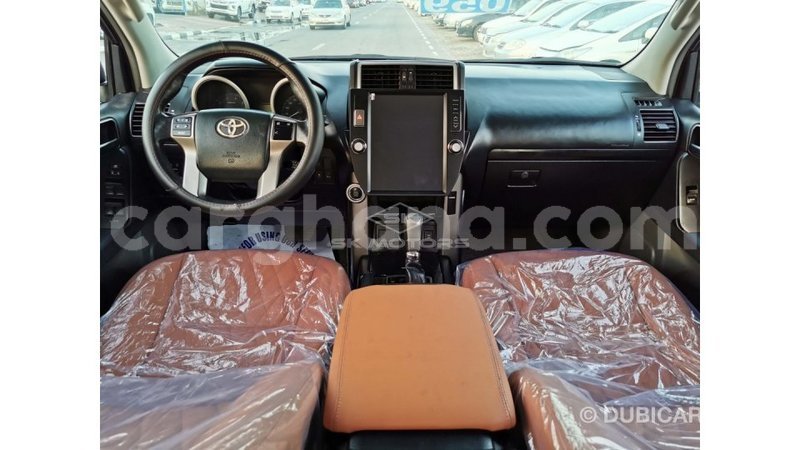 Big with watermark toyota prado ashanti import dubai 42606