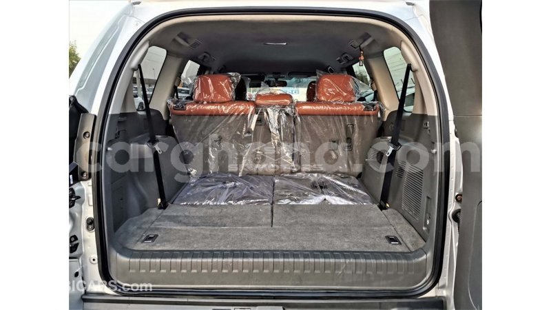 Big with watermark toyota prado ashanti import dubai 42606