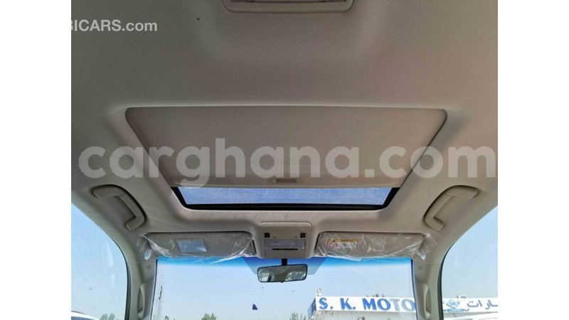 Big with watermark toyota land cruiser ashanti import dubai 42615