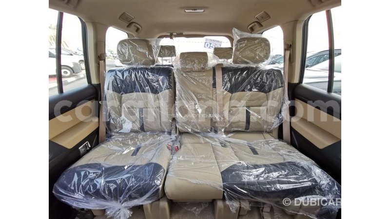 Big with watermark toyota land cruiser ashanti import dubai 42618