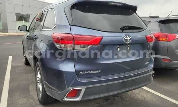 Buy Used Toyota Highlander Blue Car in Accra in Greater Accra Buy Used Toyota Highlander Blue Car in Accra in Greater Accra
