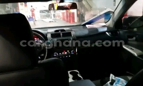 Sayi Na hannu Toyota Camry White Mota in Accra a Greater Accra Sayi Na hannu Toyota Camry White Mota in Accra a Greater Accra