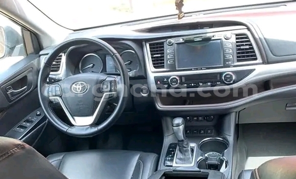 Buy Used Toyota Highlander Other Car in Accra in Greater Accra Buy Used Toyota Highlander Other Car in Accra in Greater Accra
