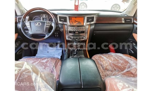 Ra Imported Lexus LX funfun Ọkọ̀ in Import - Dubai ni Ashanti Ra Imported Lexus LX funfun Ọkọ̀ in Import - Dubai ni Ashanti