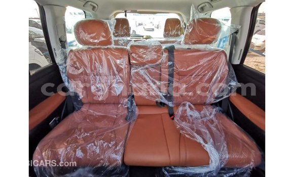 Ra Imported Lexus LX funfun Ọkọ̀ in Import - Dubai ni Ashanti Ra Imported Lexus LX funfun Ọkọ̀ in Import - Dubai ni Ashanti