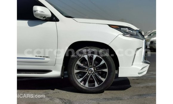 Ra Imported Lexus LX funfun Ọkọ̀ in Import - Dubai ni Ashanti Ra Imported Lexus LX funfun Ọkọ̀ in Import - Dubai ni Ashanti