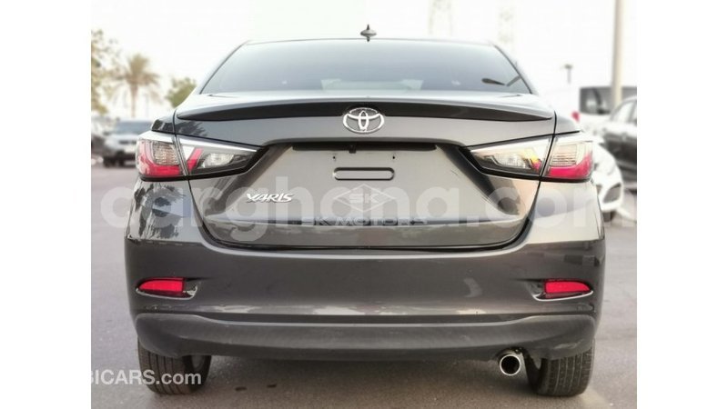 Big with watermark toyota yaris ashanti import dubai 42649