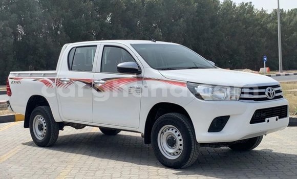 Ra Imported Toyota Hilux funfun Ọkọ̀ in Import - Dubai ni Ashanti Ra Imported Toyota Hilux funfun Ọkọ̀ in Import - Dubai ni Ashanti