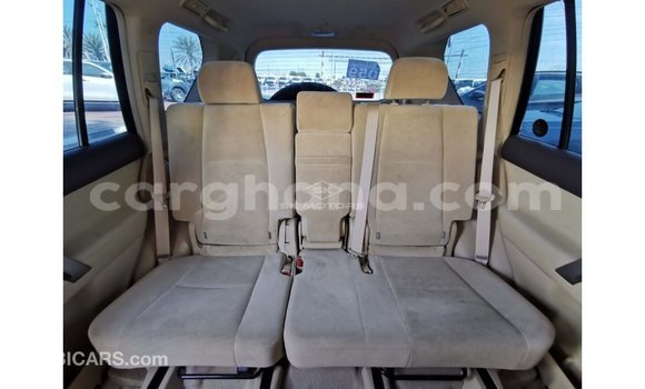 Buy Import Toyota Prado White Car in Import - Dubai in Ashanti Buy Import Toyota Prado White Car in Import - Dubai in Ashanti