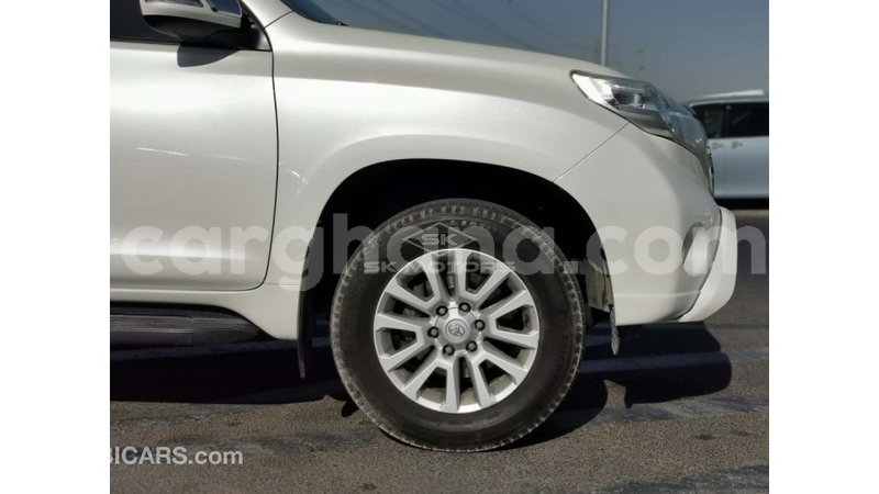 Big with watermark toyota prado ashanti import dubai 42654