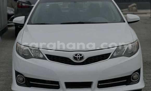 Buy Used Toyota Camry White Car in Accra in Greater Accra