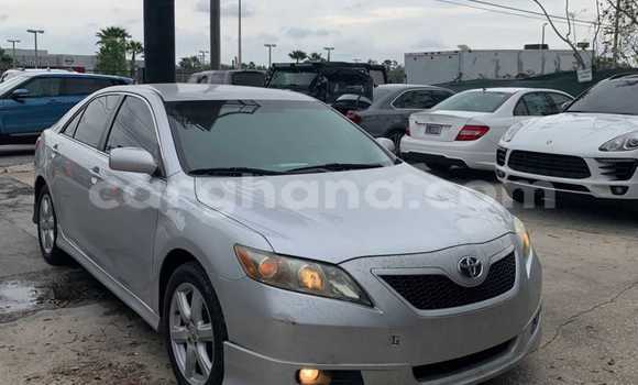 Sayi Na hannu Toyota Camry Azurfa Mota in Accra a Greater Accra Sayi Na hannu Toyota Camry Azurfa Mota in Accra a Greater Accra