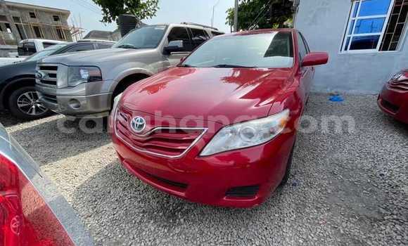 Sayi Na hannu Toyota Camry Red Mota in Accra a Greater Accra Sayi Na hannu Toyota Camry Red Mota in Accra a Greater Accra