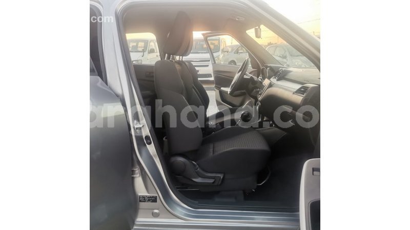 Big with watermark suzuki swift ashanti import dubai 42703