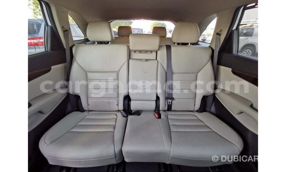 Buy Import Kia Sorento White Car in Import - Dubai in Ashanti Buy Import Kia Sorento White Car in Import - Dubai in Ashanti