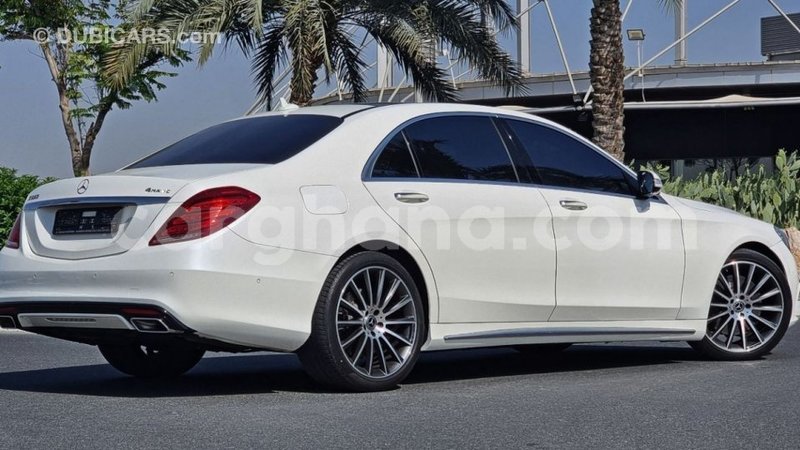 Big with watermark mercedes benz a200 ashanti import dubai 42707