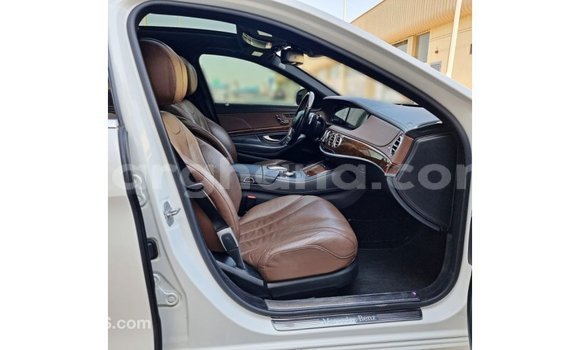 Sayi Imported Mercedes-Benz A200 White Mota in Import - Dubai a Ashanti Sayi Imported Mercedes-Benz A200 White Mota in Import - Dubai a Ashanti