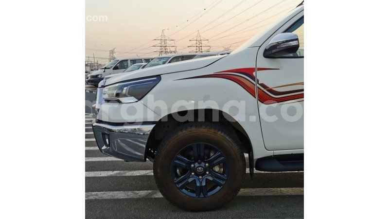 Big with watermark toyota hilux ashanti import dubai 42711