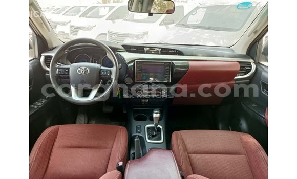 Ra Imported Toyota Hilux funfun Ọkọ̀ in Import - Dubai ni Ashanti Ra Imported Toyota Hilux funfun Ọkọ̀ in Import - Dubai ni Ashanti