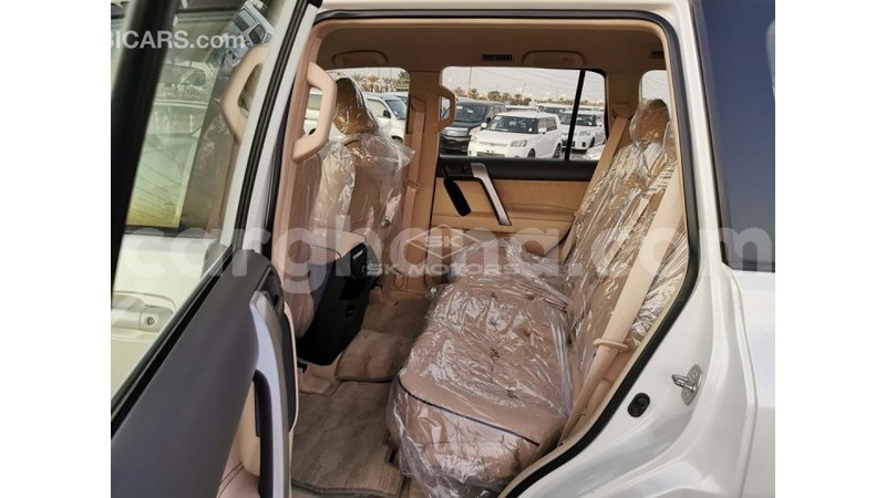 Big with watermark toyota prado ashanti import dubai 42741