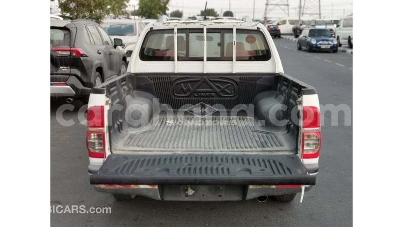 Big with watermark toyota hilux ashanti import dubai 42744