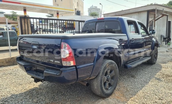 Ra Àlòkù Toyota Tacoma Blue Ọkọ̀ in Sekondi–Takoradi Metropolitan ni Oorun