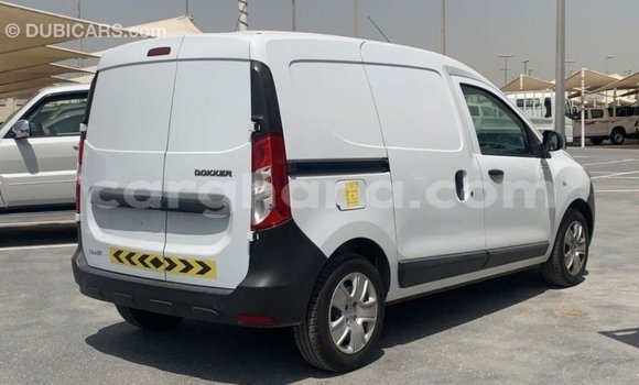 Ra Imported Renault 6 funfun Ọkọ̀ in Import - Dubai ni Ashanti Ra Imported Renault 6 funfun Ọkọ̀ in Import - Dubai ni Ashanti