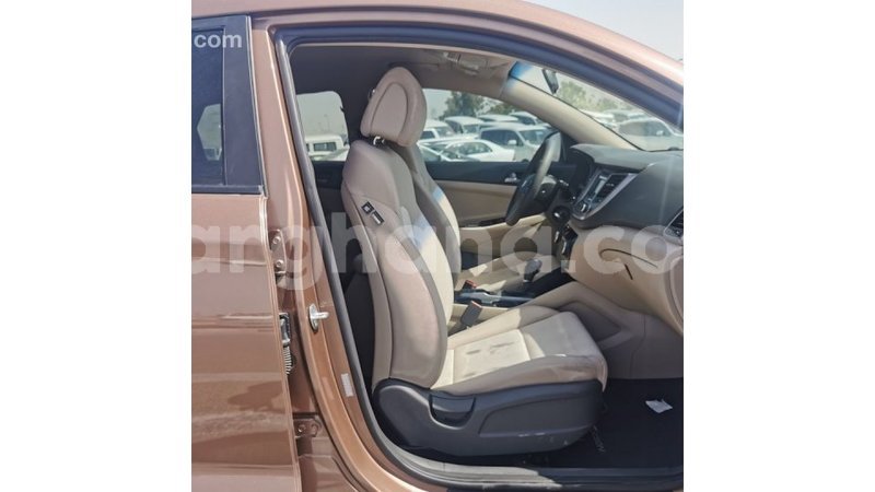 Big with watermark hyundai tucson ashanti import dubai 42771