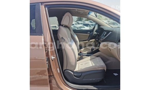 Sayi Imported Hyundai Tucson Brown Mota in Import - Dubai a Ashanti Sayi Imported Hyundai Tucson Brown Mota in Import - Dubai a Ashanti