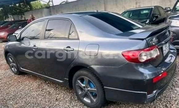 Sayi Na hannu Toyota Corolla Black Mota in Ada a Gabas Sayi Na hannu Toyota Corolla Black Mota in Ada a Gabas