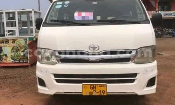 Buy Used Toyota HiAce White Truck in Accra in Greater Accra