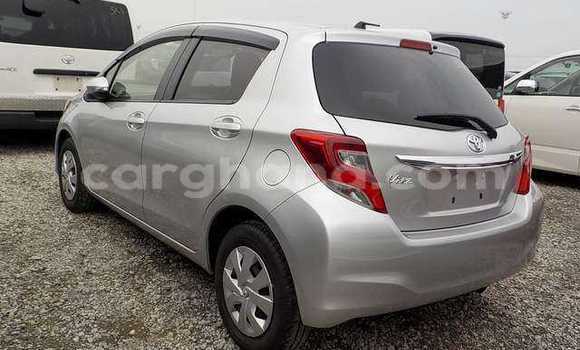 Sayi Na hannu Toyota Vitz Azurfa Mota in Accra a Greater Accra Sayi Na hannu Toyota Vitz Azurfa Mota in Accra a Greater Accra