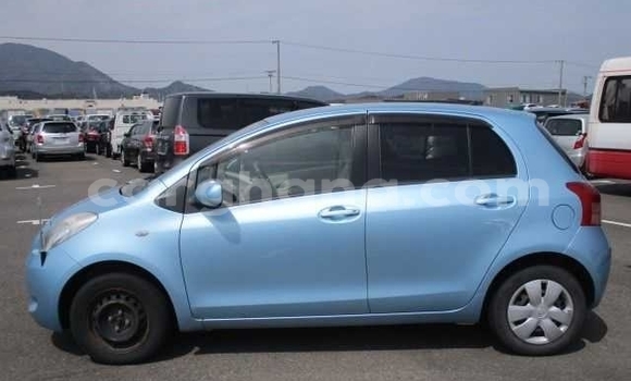 Buy Used Toyota Vitz Blue Car in Accra in Greater Accra Buy Used Toyota Vitz Blue Car in Accra in Greater Accra