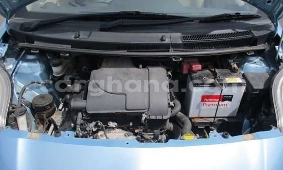 Buy Used Toyota Vitz Blue Car in Accra in Greater Accra Buy Used Toyota Vitz Blue Car in Accra in Greater Accra