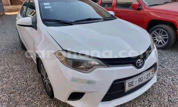 Sayi Na hannu Toyota Corolla White Mota in Ejura a Ashanti Sayi Na hannu Toyota Corolla White Mota in Ejura a Ashanti
