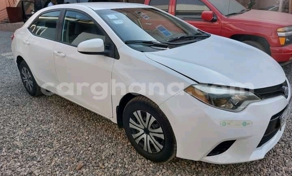 Sayi Na hannu Toyota Corolla White Mota in Ejura a Ashanti Sayi Na hannu Toyota Corolla White Mota in Ejura a Ashanti