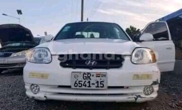 Buy Used Hyundai Accent White Car in Accra in Greater Accra