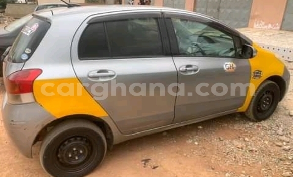 Sayi Na hannu Toyota Vitz Sauran Mota in Accra a Greater Accra Sayi Na hannu Toyota Vitz Sauran Mota in Accra a Greater Accra