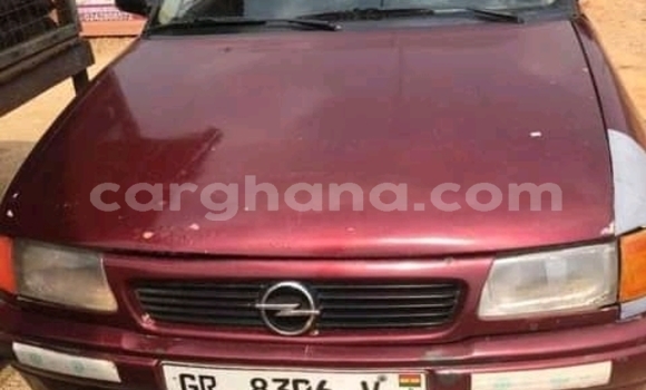 Sayi Na hannu Opel Astra Red Mota in Accra a Greater Accra