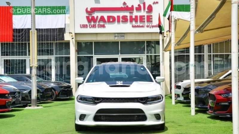 Big with watermark dodge charger ashanti import dubai 42815