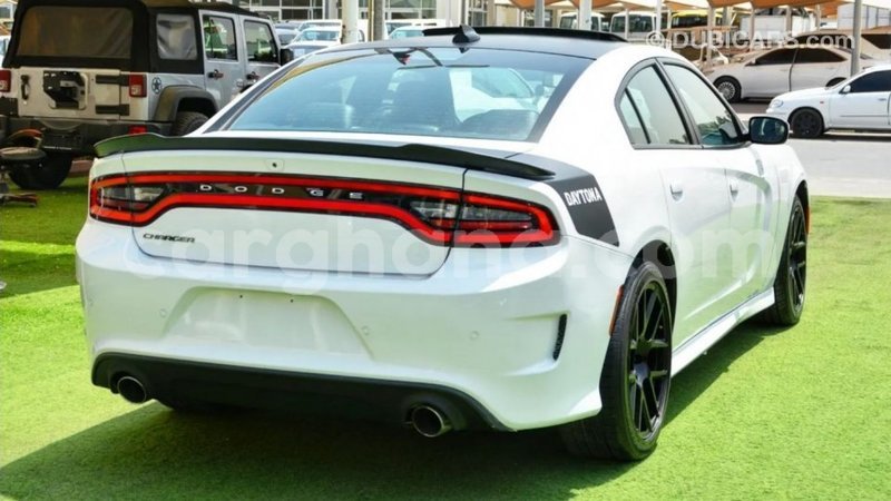 Big with watermark dodge charger ashanti import dubai 42815