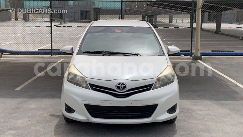 Big with watermark toyota yaris ashanti import dubai 42816