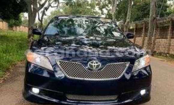 Ra Àlòkù Toyota Camry Blue Ọkọ̀ in Accra ni Greater Accra