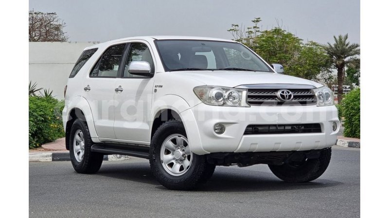 Big with watermark toyota fortuner ashanti import dubai 42822